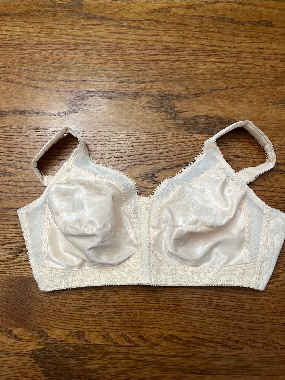 Playtex 18 Hour Natural Beige Full-Coverage Women's Bra 42 C